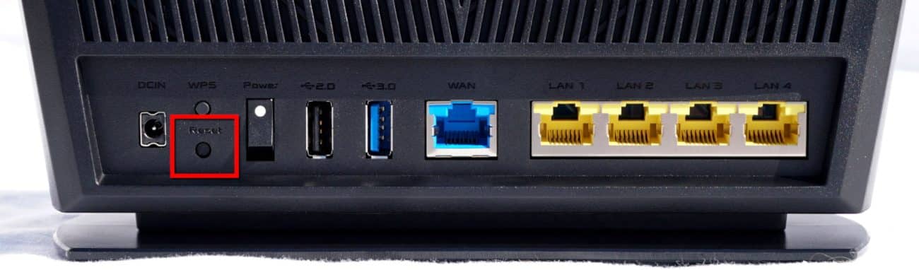 Router reset-button